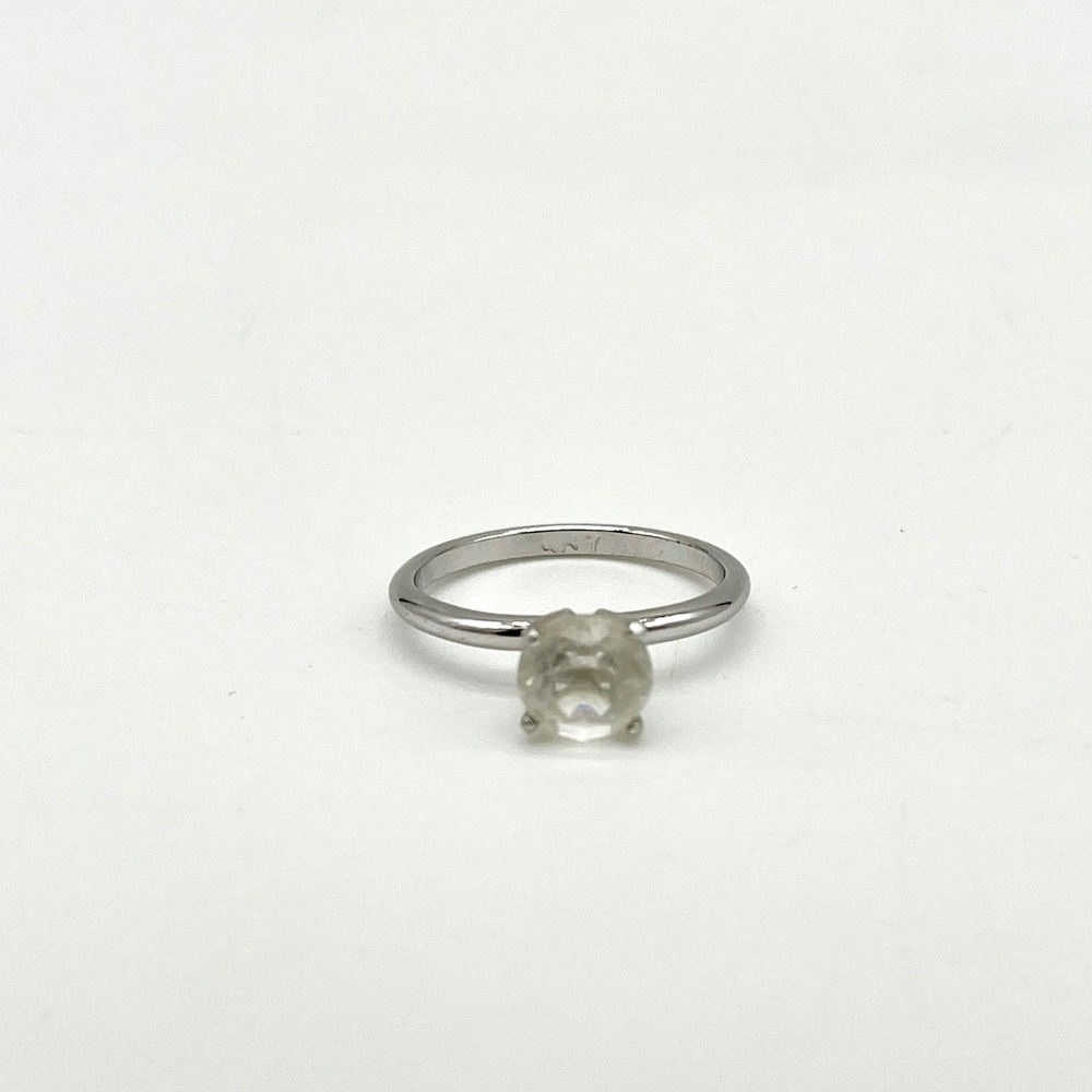Silver Tone Ring with Round Faceted Stone Size 7 Statement Jewelry - Picture 4 of 7